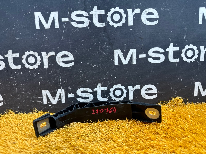 Кронштейн радиатора, 2000 рублей, Красноярск