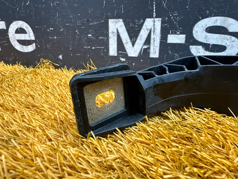 Кронштейн радиатора, 2000 рублей, Красноярск