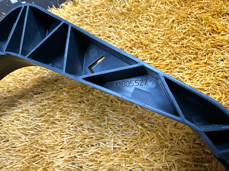 Кронштейн радиатора, 2000 рублей, Красноярск