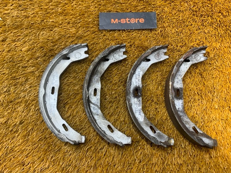 Колодки ручника, 1000 рублей, Красноярск