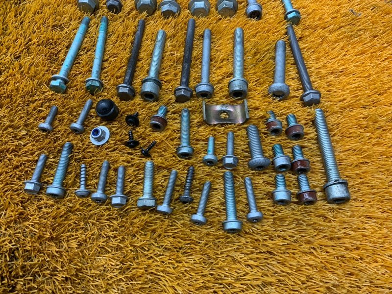 Болты и гайки ДВС, 900 рублей, Красноярск