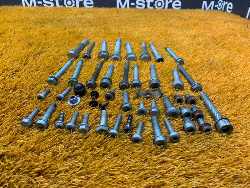 Болты и гайки ДВС, 900 рублей, Красноярск