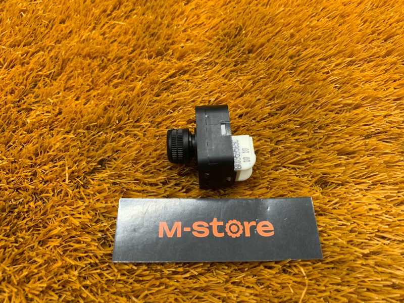 Кнопка регулировки зеркал, 500 рублей, Красноярск