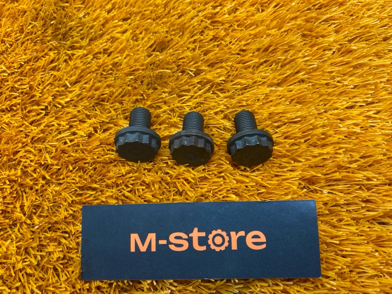 болт гидротрансформатора, 300 рублей, Красноярск