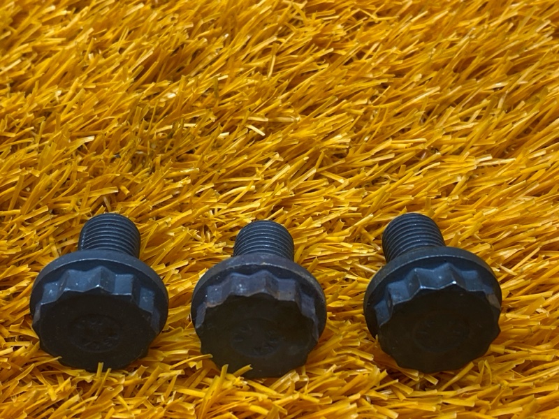 болт гидротрансформатора, 300 рублей, Красноярск