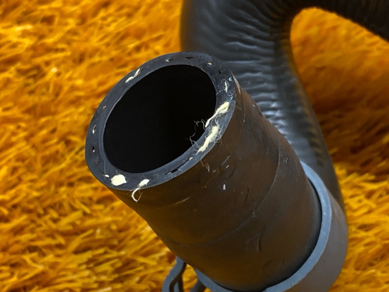 Патрубок системы охлаждения, 500 рублей, Красноярск