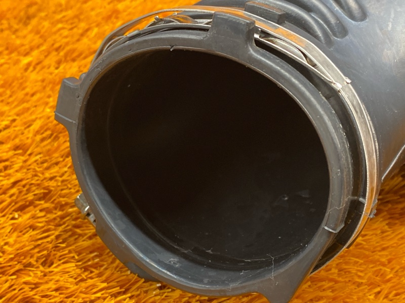 патрубок воздушного фильтра, 400 рублей, Красноярск