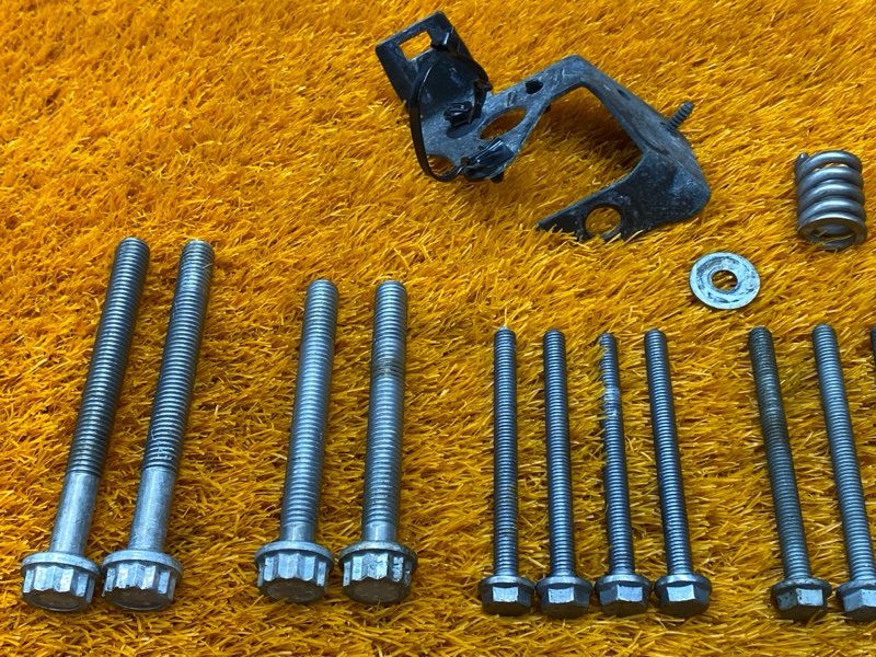 Болты и гайки ДВС, 600 рублей, Красноярск