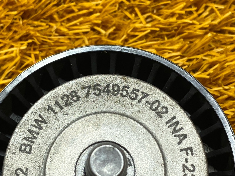 ролик обводной, 500 рублей, Красноярск