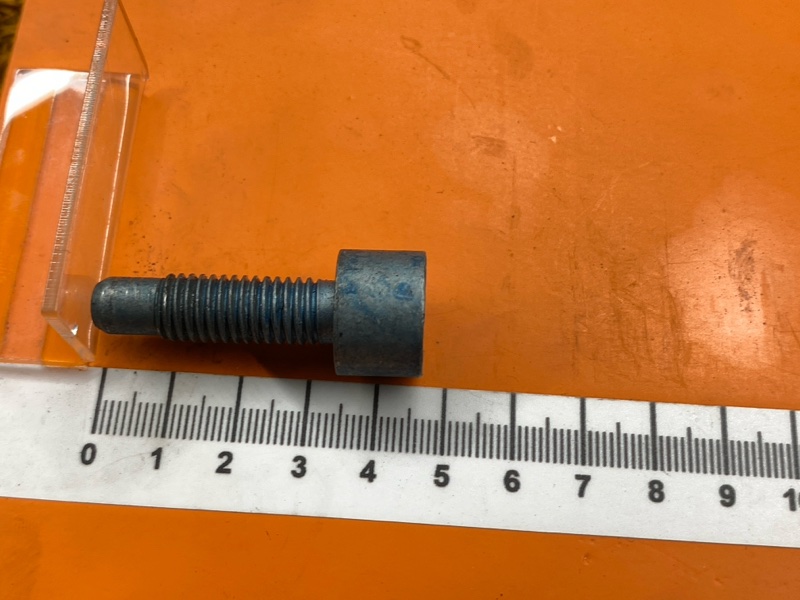 болт гидротрансформатора, 400 рублей, Красноярск