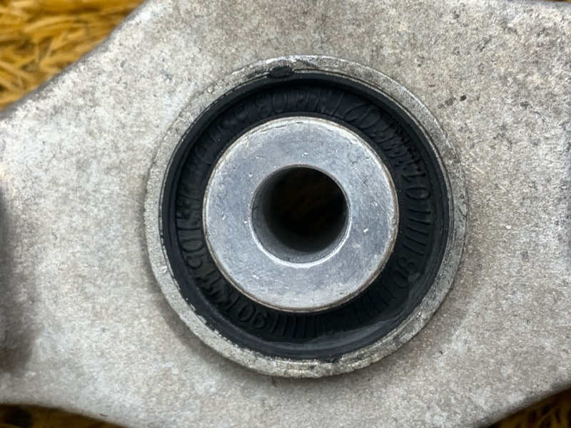 Рычаг подвески нижний, 4000 рублей, Красноярск