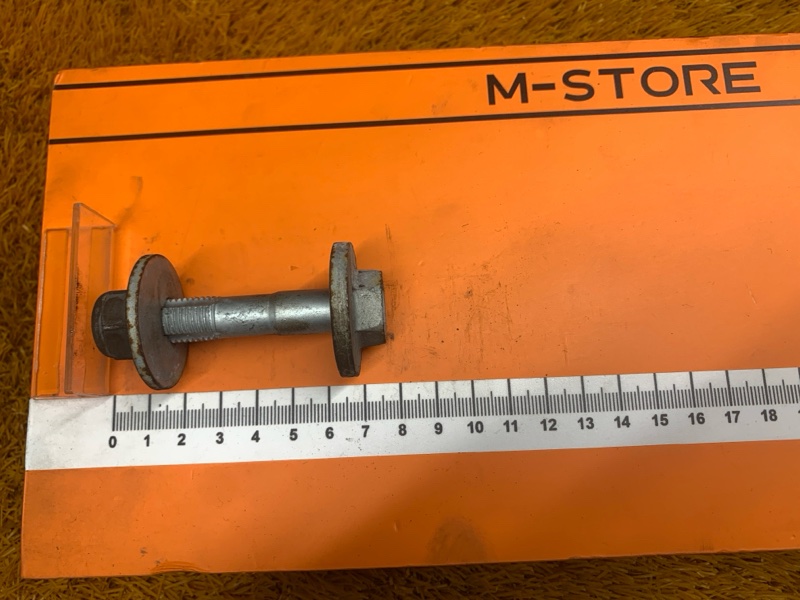 Болт развальный, 600 рублей, Красноярск