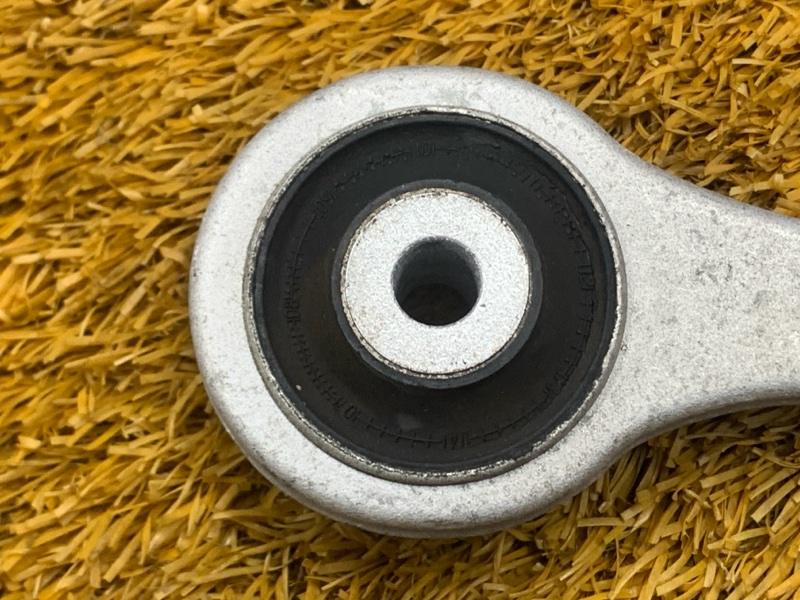 Рычаг подвески верхний, 2000 рублей, Красноярск