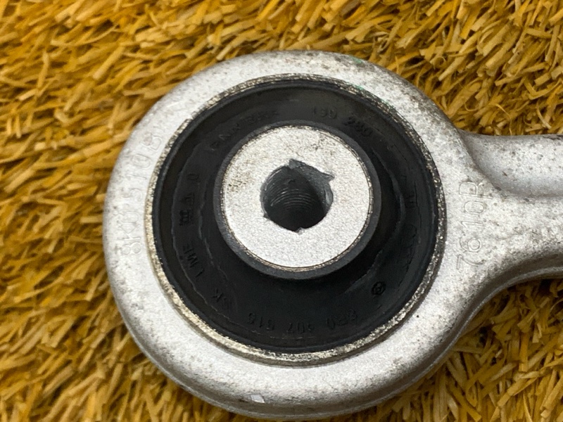 Рычаг подвески верхний, 1500 рублей, Красноярск