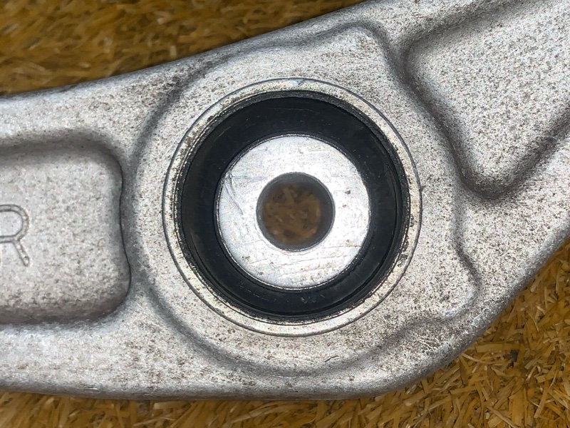 Рычаг подвески нижний, 1500 рублей, Красноярск