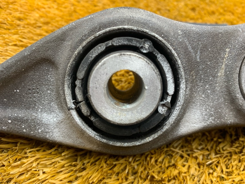 Рычаг подвески нижний, 1500 рублей, Красноярск