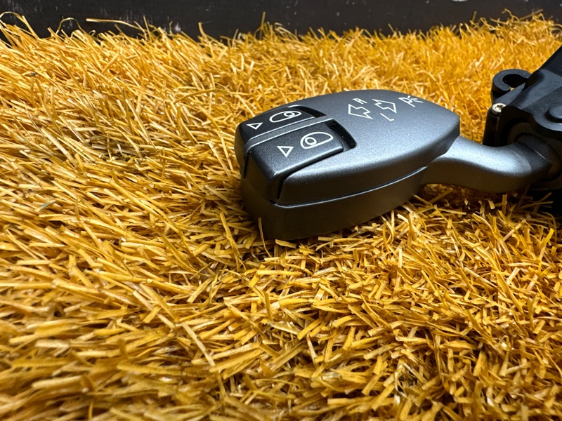 переключатель поворотов, 500 рублей, Красноярск