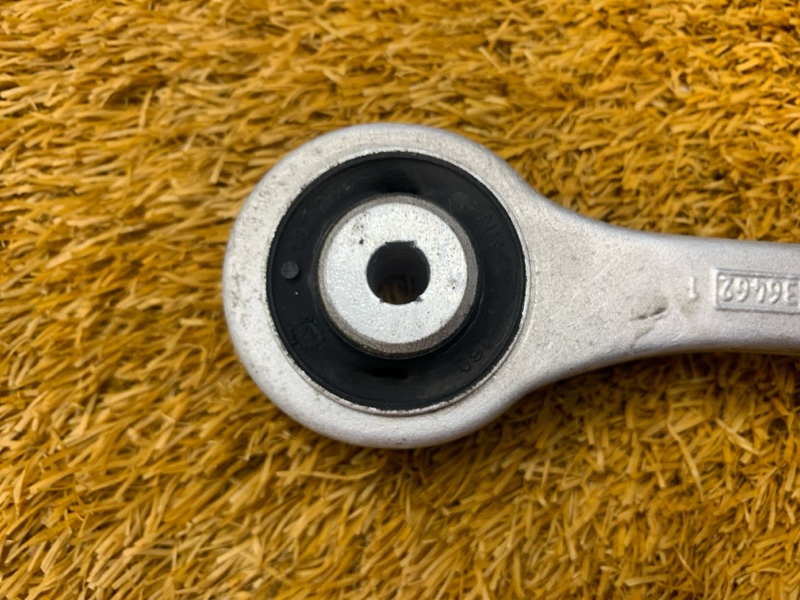 Рычаг подвески верхний, 1000 рублей, Красноярск