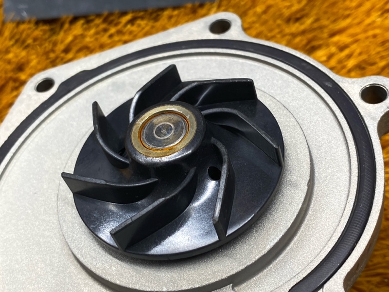 помпа, 1500 рублей, Красноярск