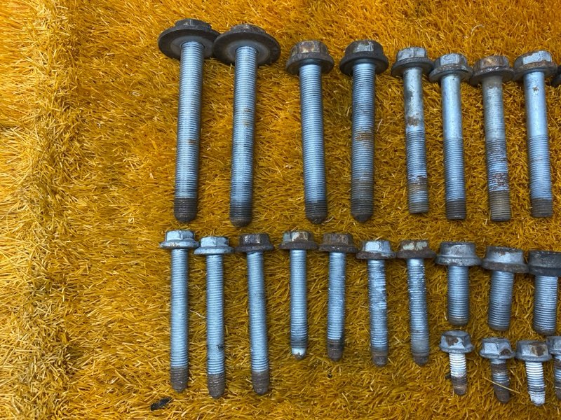 Болты и гайки задней подвески, 900 рублей, Красноярск