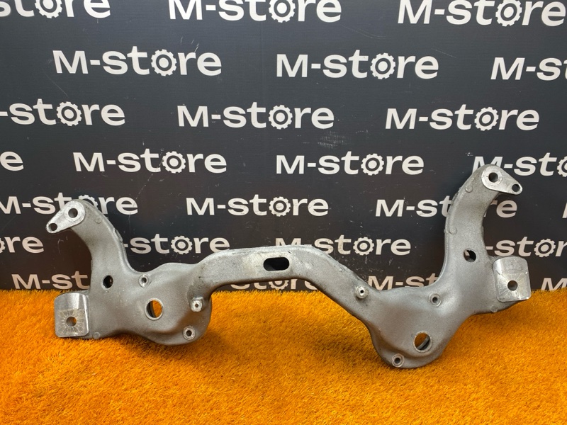 Балка поперечная (подрамник), 1000 рублей, Красноярск