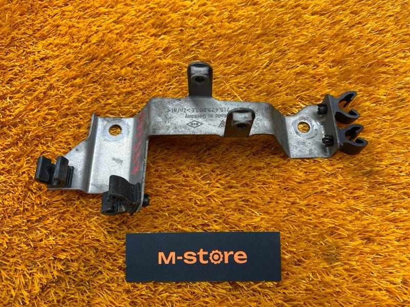 кронштейн, 300 рублей, Красноярск