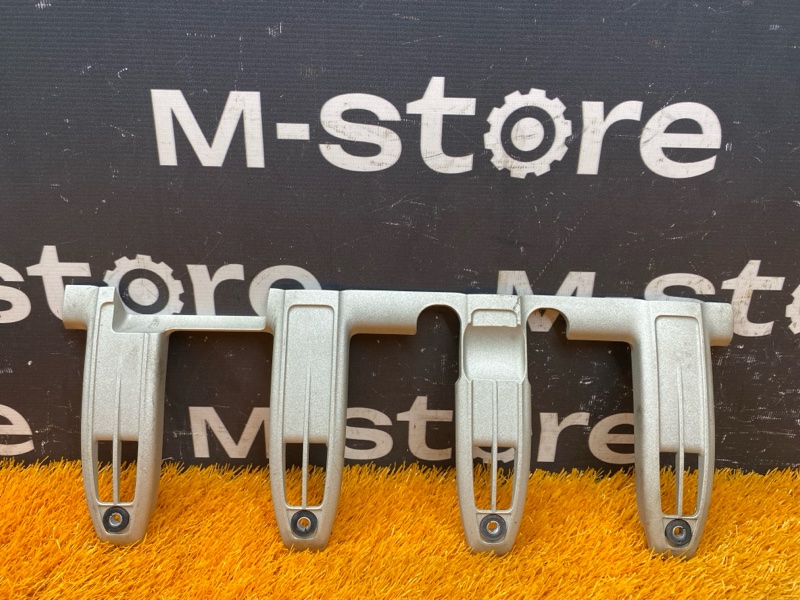 крышка двигателя, 500 рублей, Красноярск