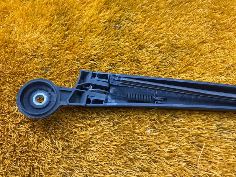 поводок стеклоочистителя, 1000 рублей, Красноярск