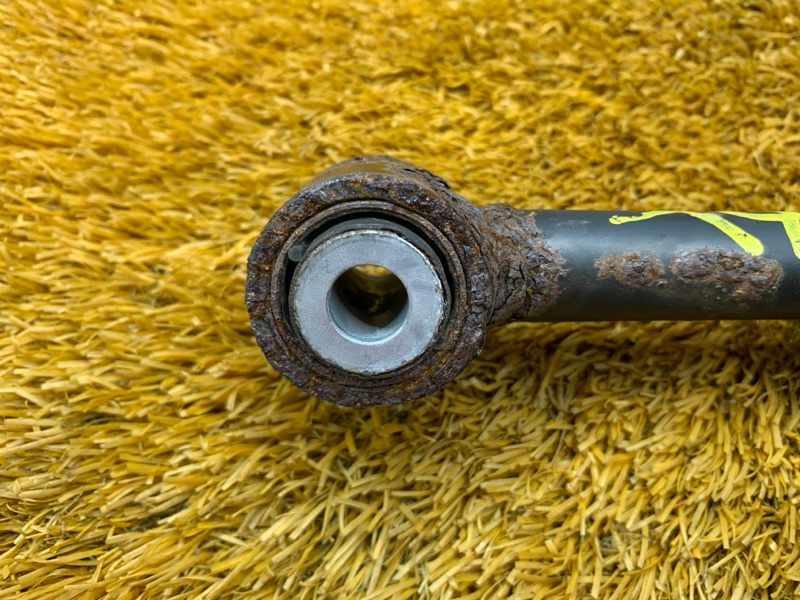 Рычаг подвески нижний, 500 рублей, Красноярск