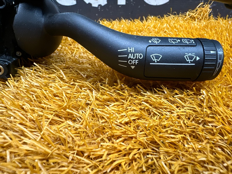 блок подрулевых переключателей, 2000 рублей, Красноярск