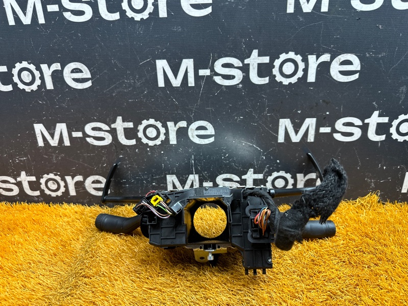 блок подрулевых переключателей, 2000 рублей, Красноярск