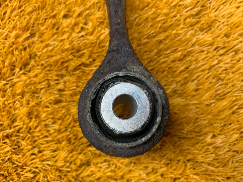 Рычаг подвески верхний, 1000 рублей, Красноярск