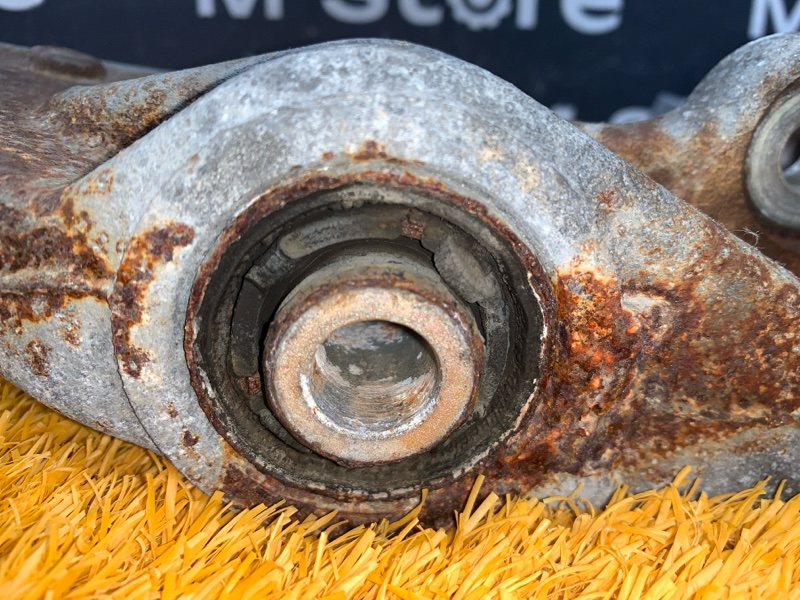 Рычаг подвески нижний, 1000 рублей, Красноярск