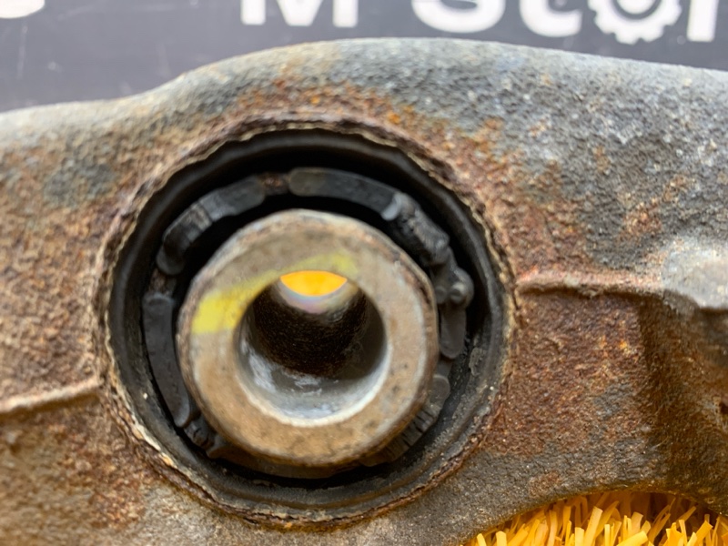 Рычаг подвески нижний, 1000 рублей, Красноярск