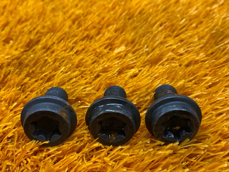 болт гидротрансформатора, 300 рублей, Красноярск