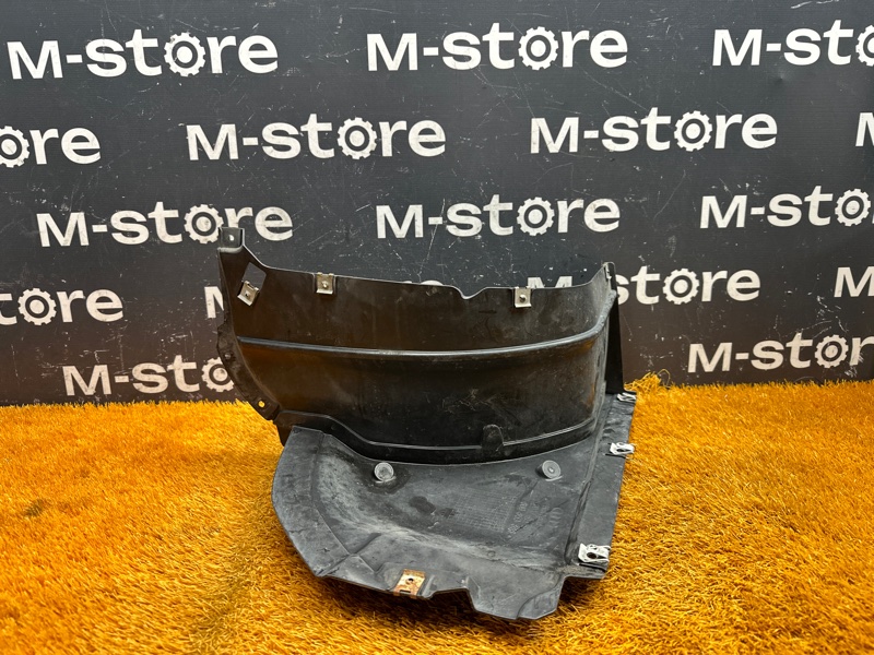 подкрылок, 4000 рублей, Красноярск