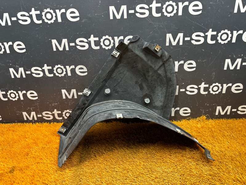 подкрылок, 4000 рублей, Красноярск