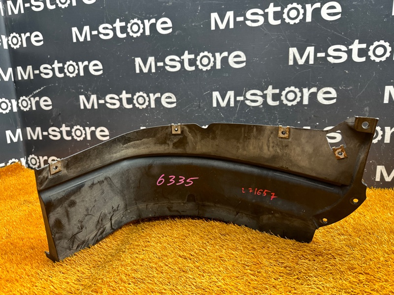 подкрылок, 4000 рублей, Красноярск