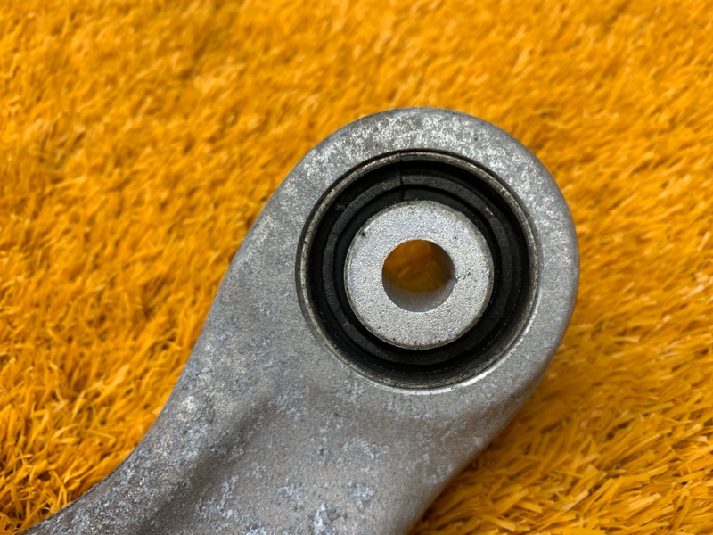 Рычаг подвески верхний, 400 рублей, Красноярск