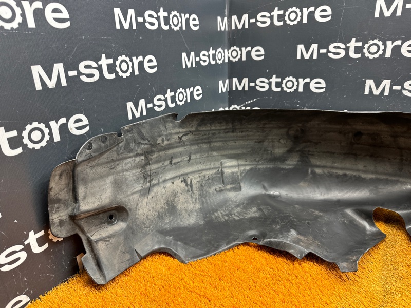 подкрылок, 400 рублей, Красноярск