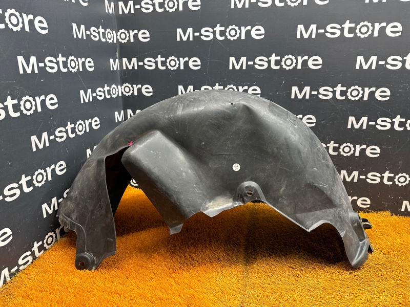 подкрылок, 400 рублей, Красноярск