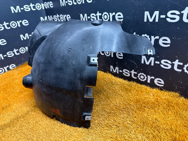 подкрылок, 1000 рублей, Красноярск