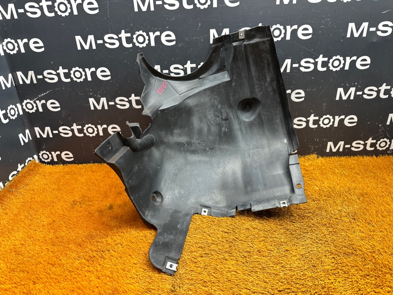 подкрылок, 1000 рублей, Красноярск