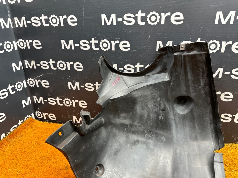 подкрылок, 1000 рублей, Красноярск