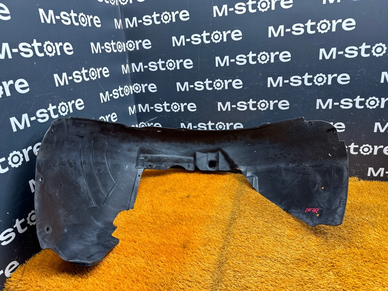 подкрылок, 4000 рублей, Красноярск