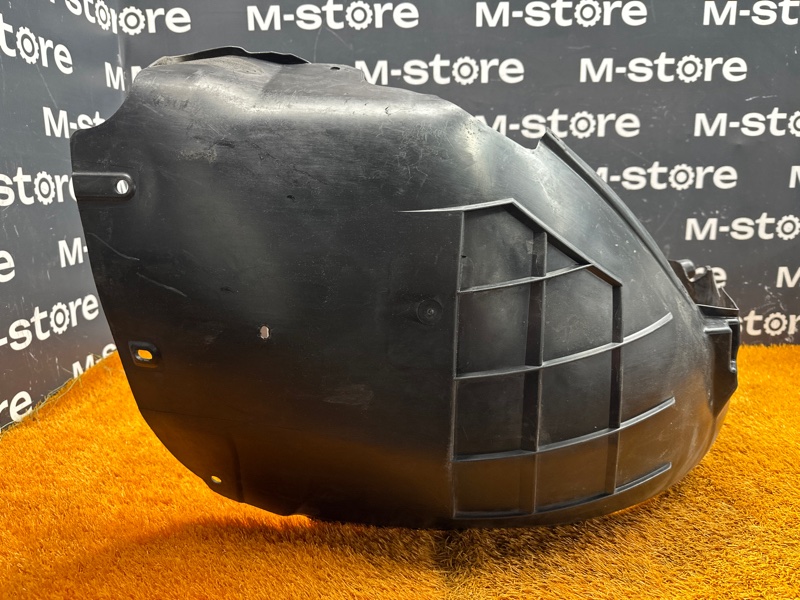 подкрылок, 4000 рублей, Красноярск