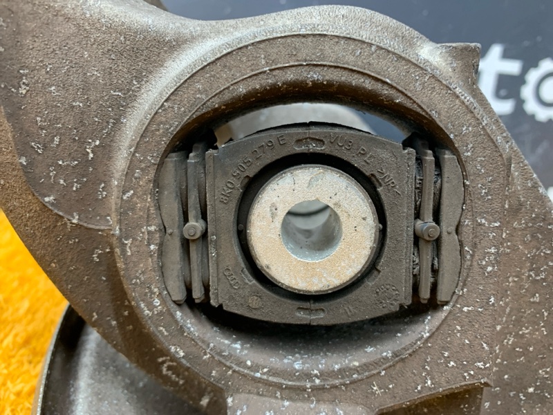 кулак поворотный, 2000 рублей, Красноярск