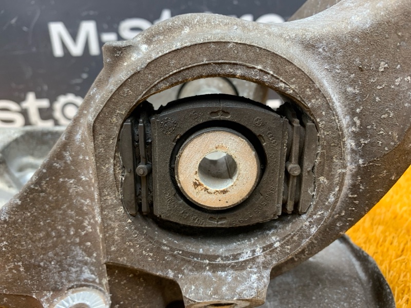 кулак поворотный, 2000 рублей, Красноярск