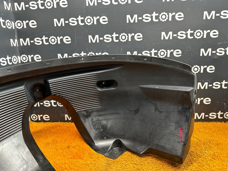 подкрылок, 4500 рублей, Красноярск