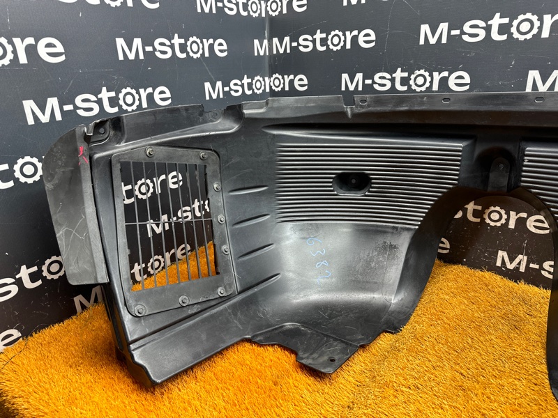 подкрылок, 4500 рублей, Красноярск